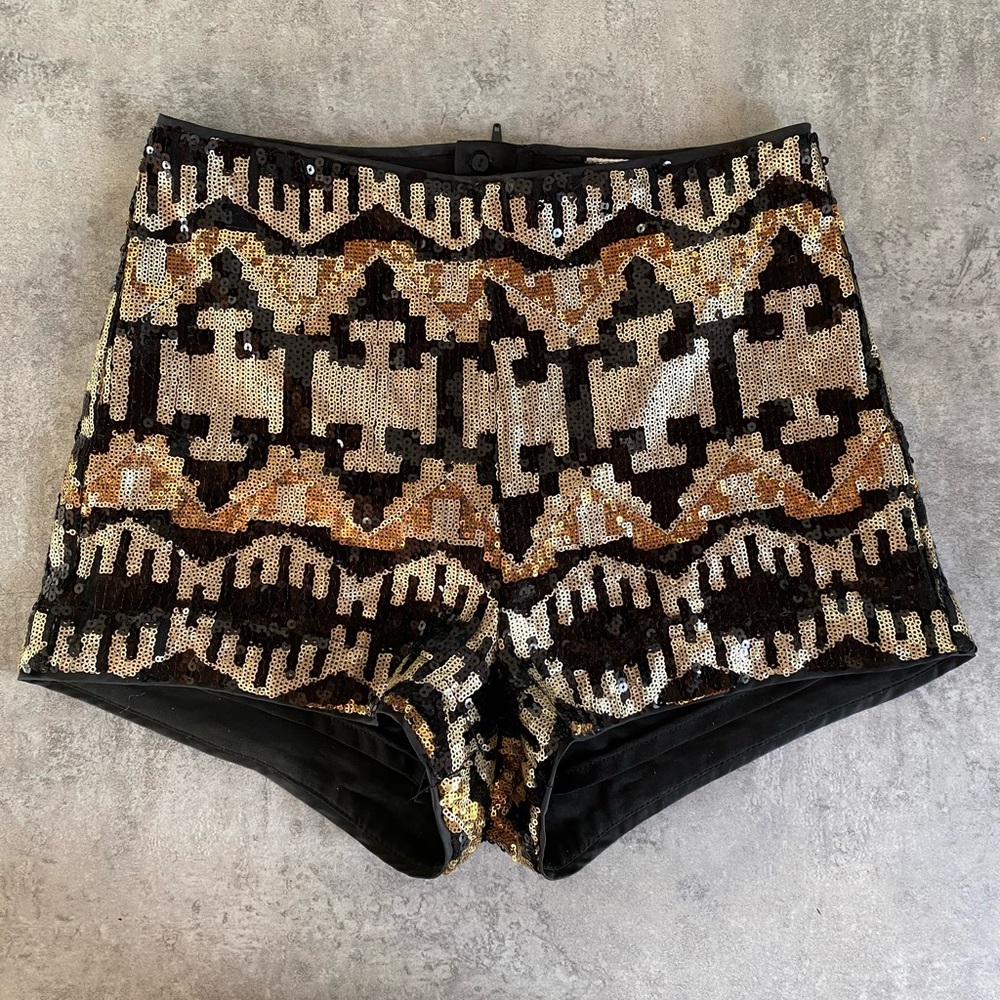 Sequins high waisted shorts